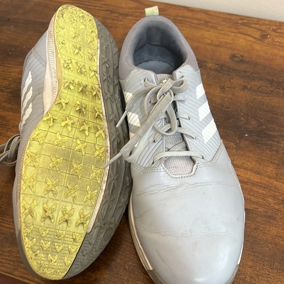 Adidas golf shoes - Picture 4 of 4